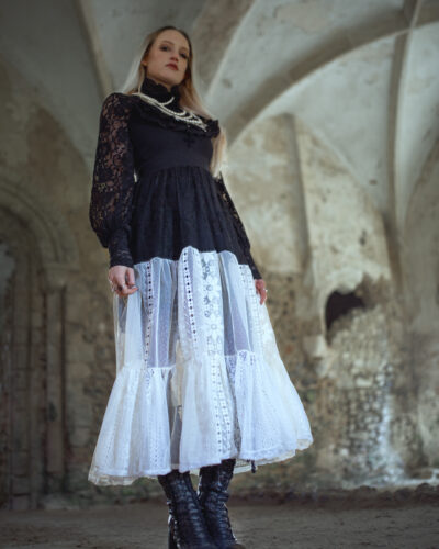 Pilgrim's Dress